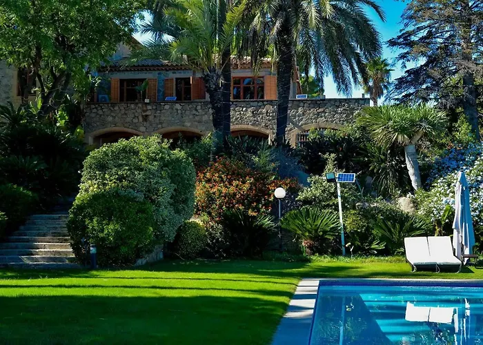 Villa Castillo Meng