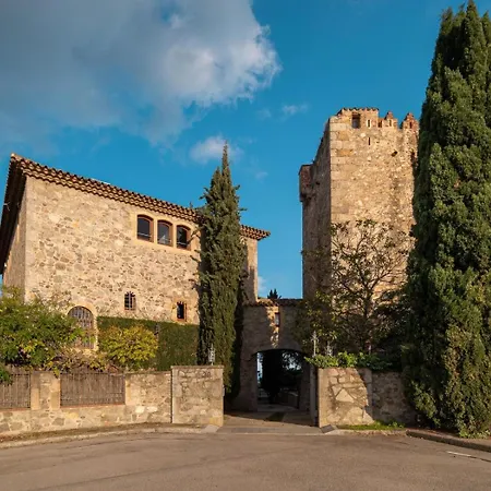 Castillo Meng Villa *