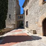 Castillo Meng Villa *