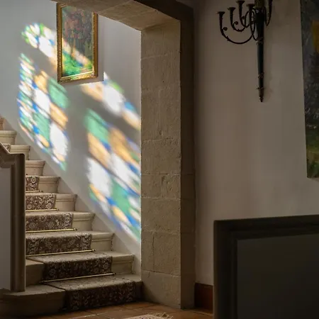 Castillo Meng * Cabrils